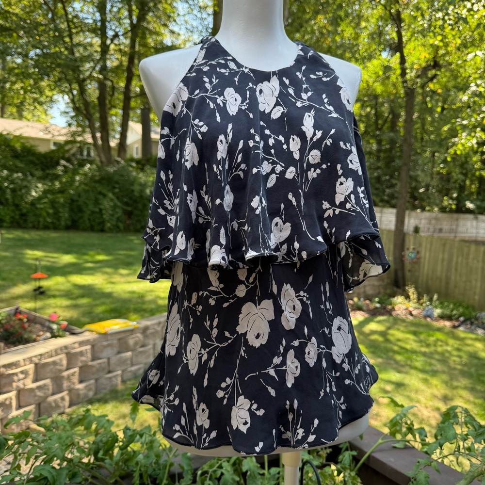 Ralph Lauren Women's 100% Silk High-Neck Sleeveless Blouse Sz 2